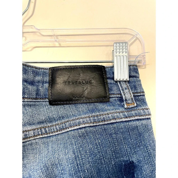 Zara Trafaluc Denimwear | Women's Distressed Medium Wash Jeans Size 2 - Picture 8 of 9
